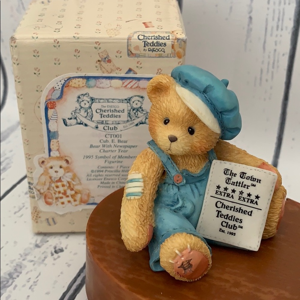 Cub e bear cherished teddy figurine